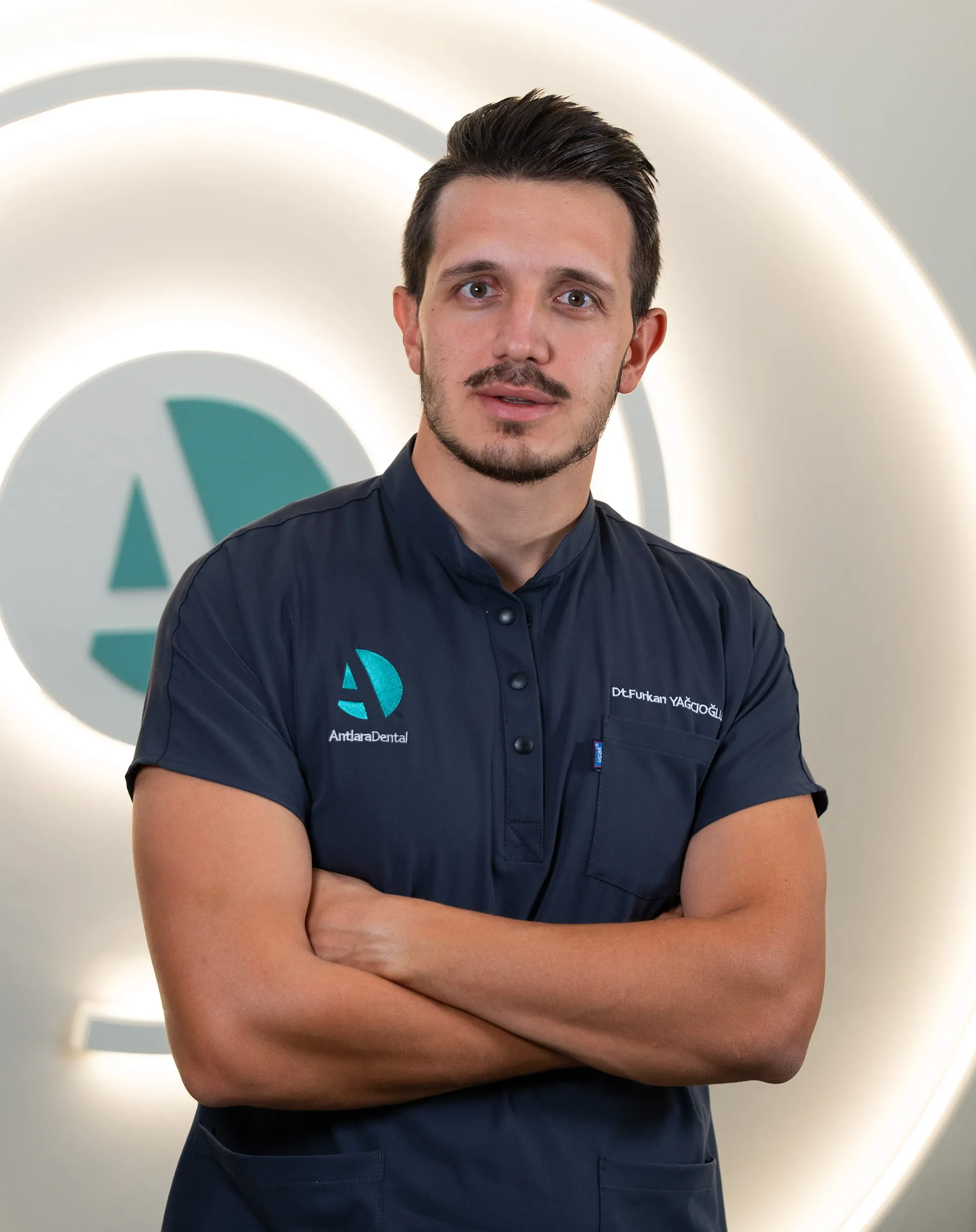 Dt. Furkan Yağcıoğlu, Antalya Diş Kliniği Antalya