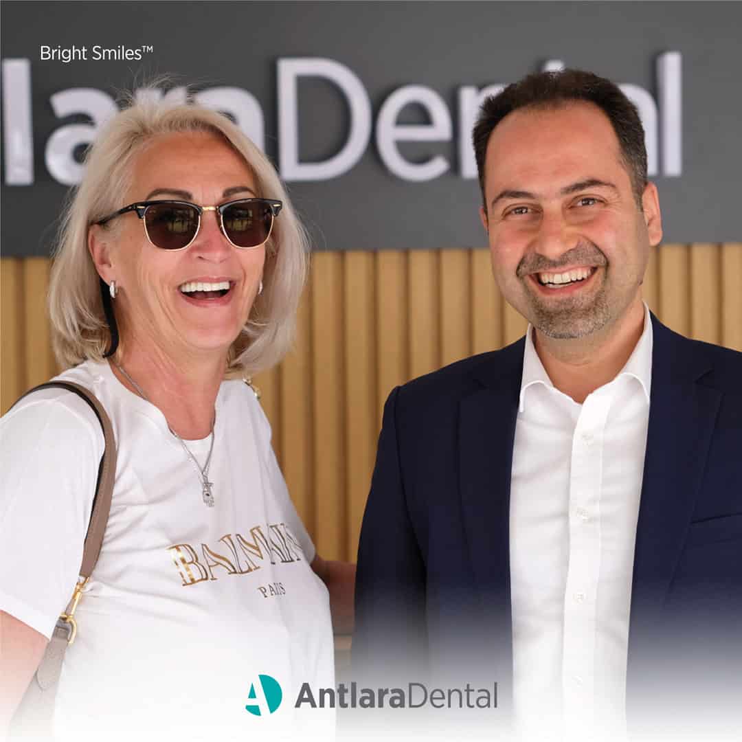 Tüm Ağız İmplant Sonrası Parlak Gülüşler, AntlaraDental Diş Kliniği Antalya