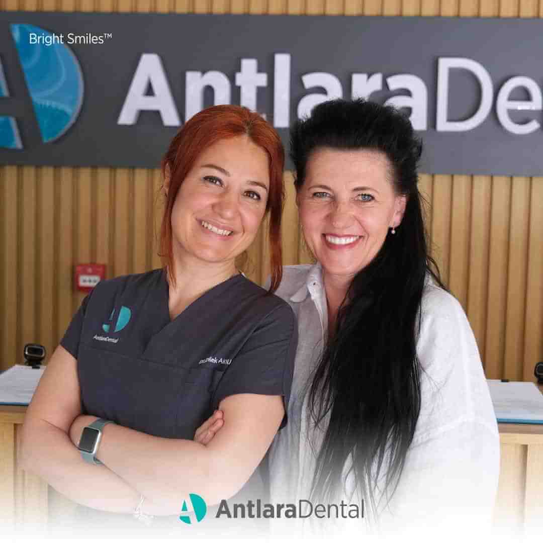 Dt. Dilek Aksu Guler and her patient
